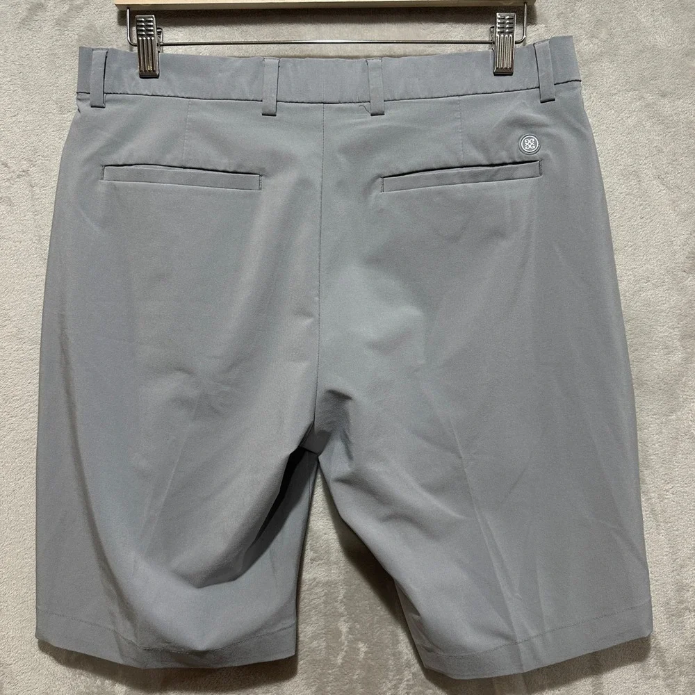 G/FORE Mens Golf Shorts Gray Striped Pocket Accents Size 32 Performance Tech